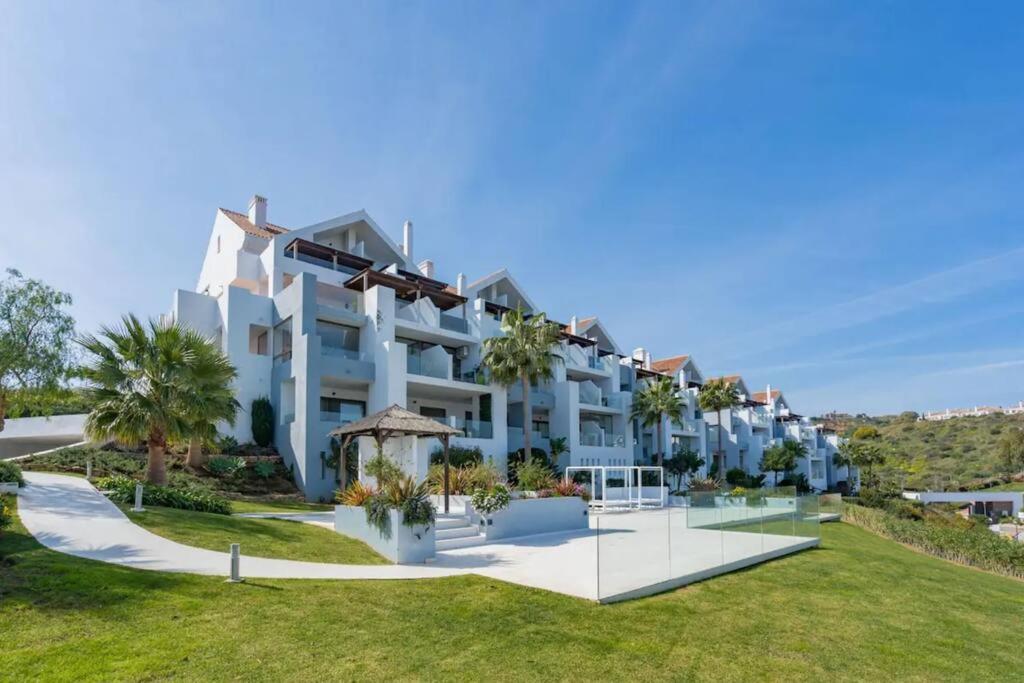 דירות Sitio de Calahonda Casa Cerro Azul In La Cala Hills Club מראה חיצוני תמונה